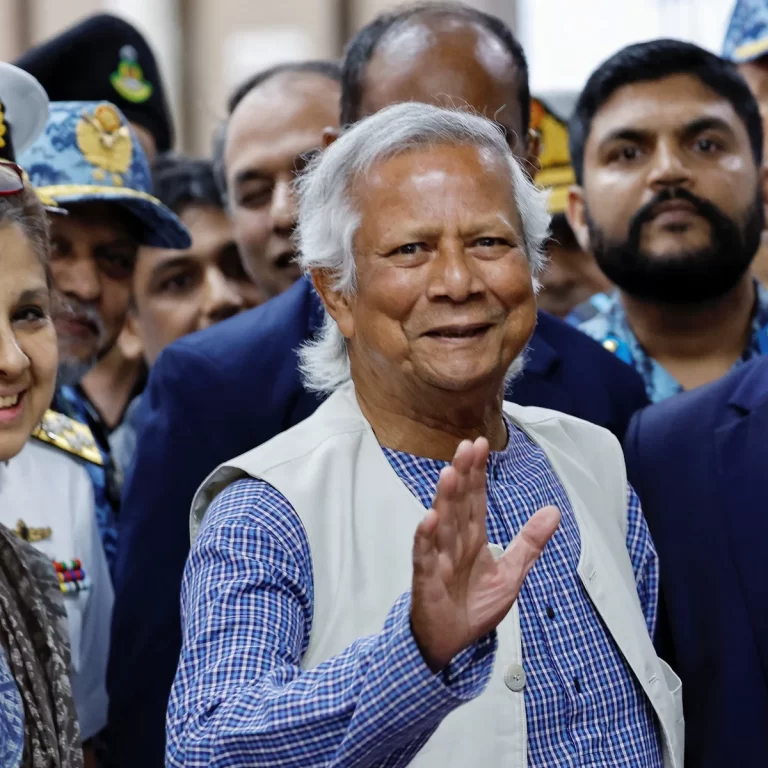 Muhammad Yunus addressing the nation with India’s Northeast region highlighted on map