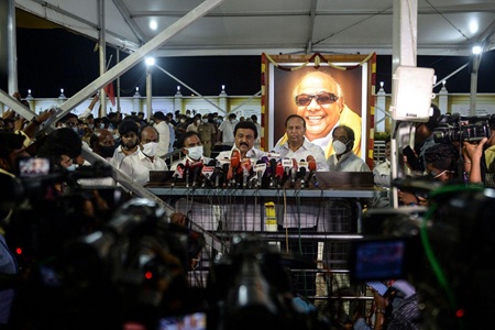 MDMK leader Vaiko addressing a crowd with DMK alliance flags ahead of Tamil Nadu elections