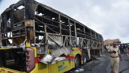 Rescue teams at the site of Kurnool-Mantralayam road accident involving pilgrims in Andhra Pradesh