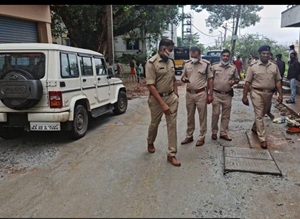 Family Dispute Turns Violent in Bengaluru; Police Hunt for Accused