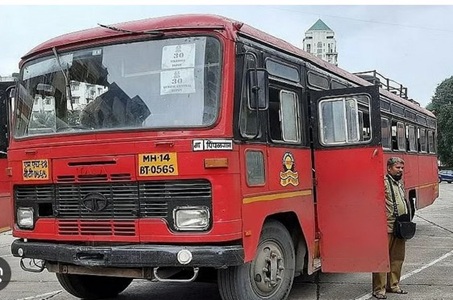Women and senior citizens applying for NCMC smart cards to avail concession travel on Maharashtra ST buses